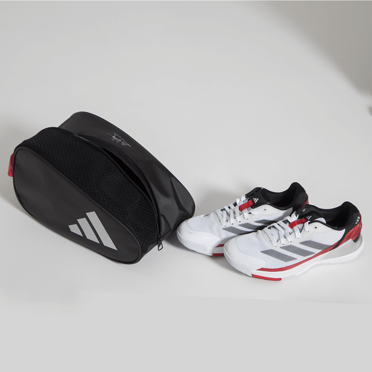 תיק נעלי פאדל ADIDAS SHOE BAG BLACK/RED 3.4 (2025)